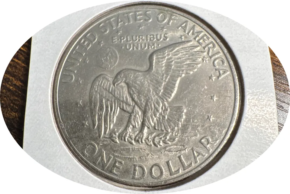 1972-P Eisenhower Dollar Ungraded — back