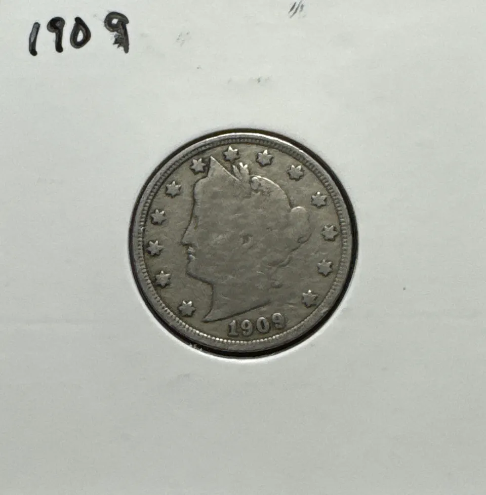 1909-P Liberty V Nickel Ungraded — front